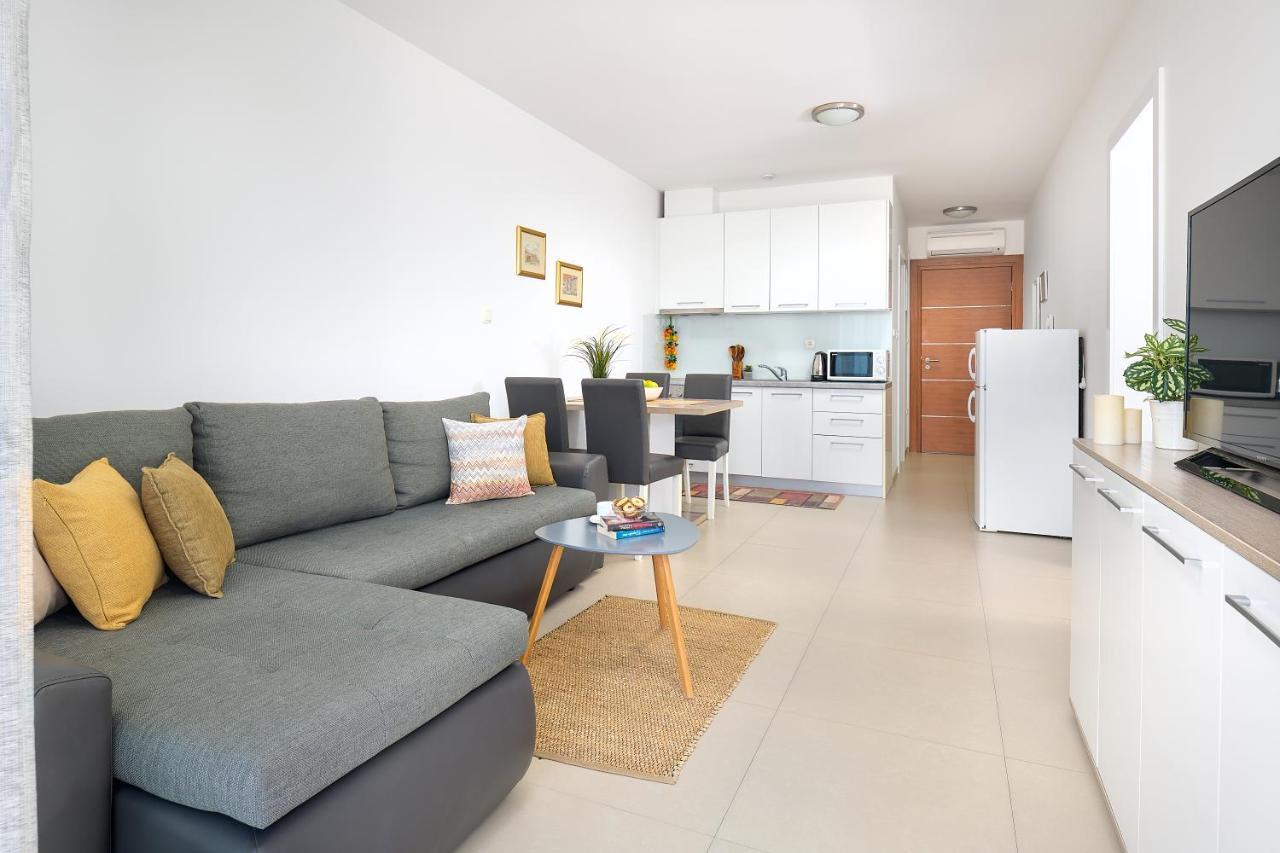 Villa Ivano Makarska Exteriör bild