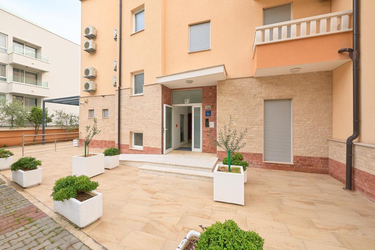Villa Ivano Makarska Exteriör bild